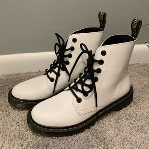 White Dr. Martens 1460 smooth leather size 8